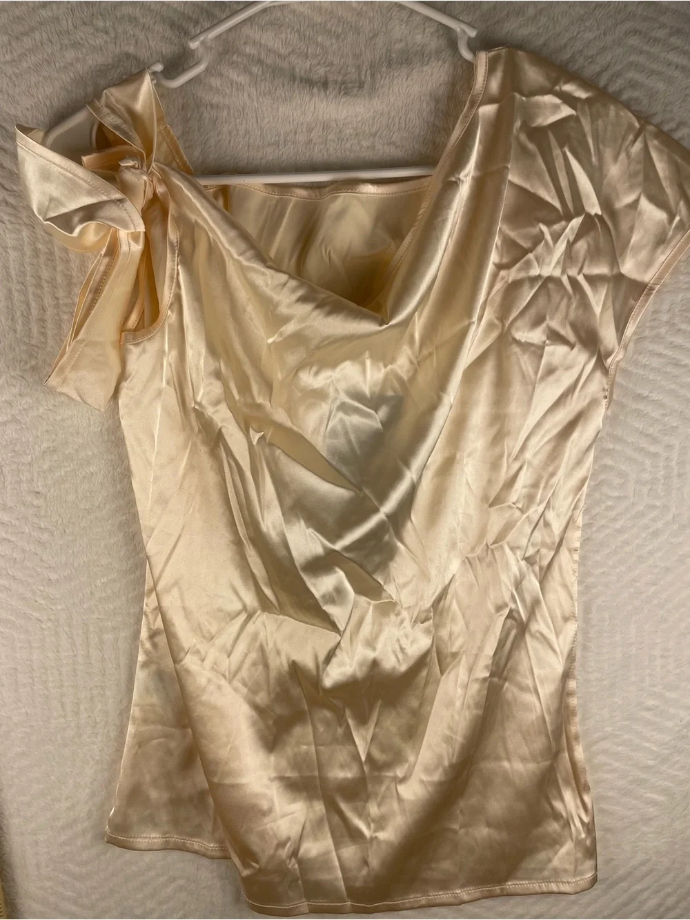 Satin Like Tie-Shoulder Cami in Champagne